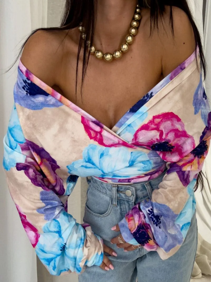 bluzka zakładana w kwiaty kaira