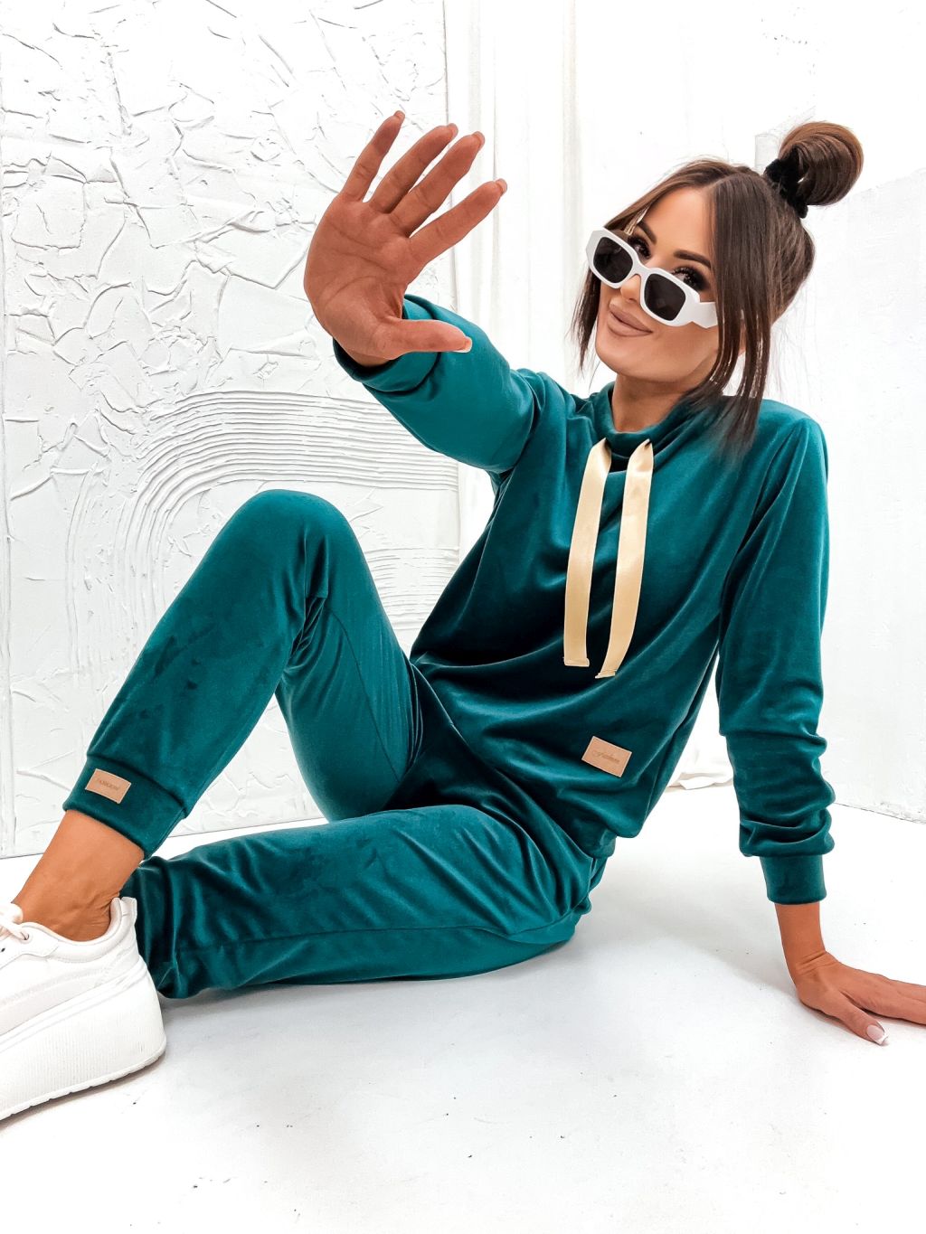 dres welurowy elise butelkowa zieleń