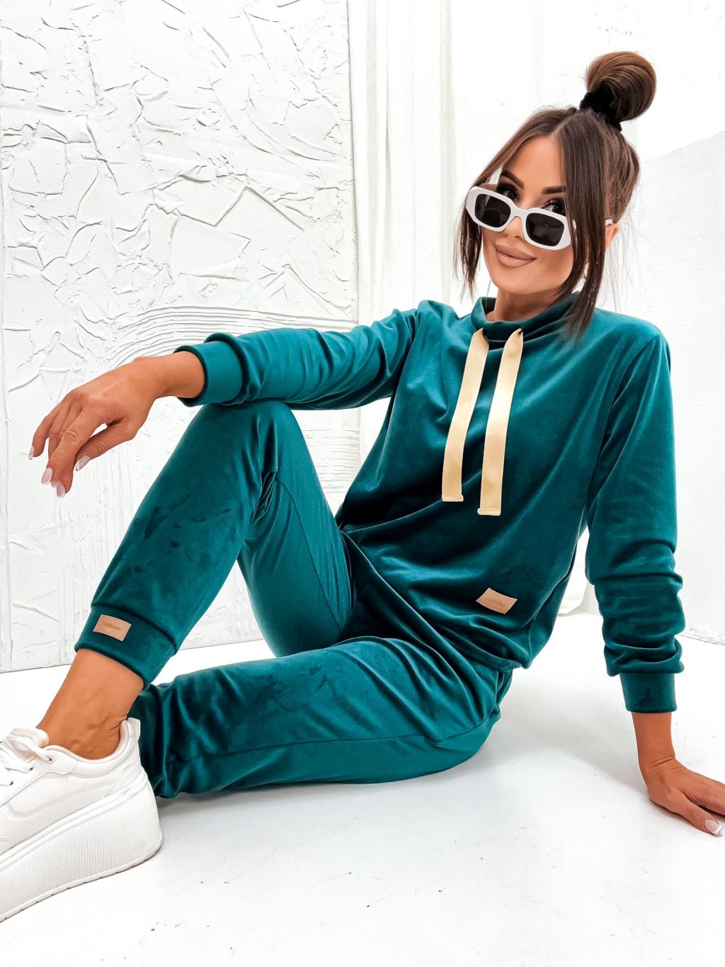 dres welurowy elise butelkowa zieleń