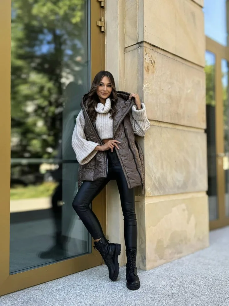 kamizelka z kapturem brązowa