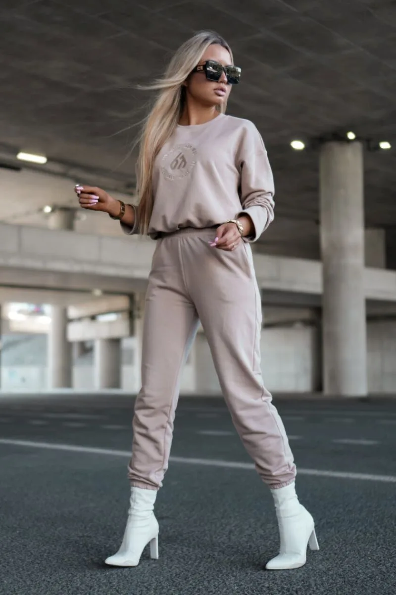 komplet dresowy beżowy louis