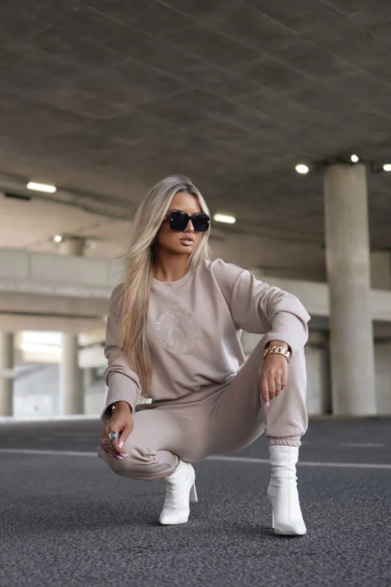 komplet dresowy beżowy louis