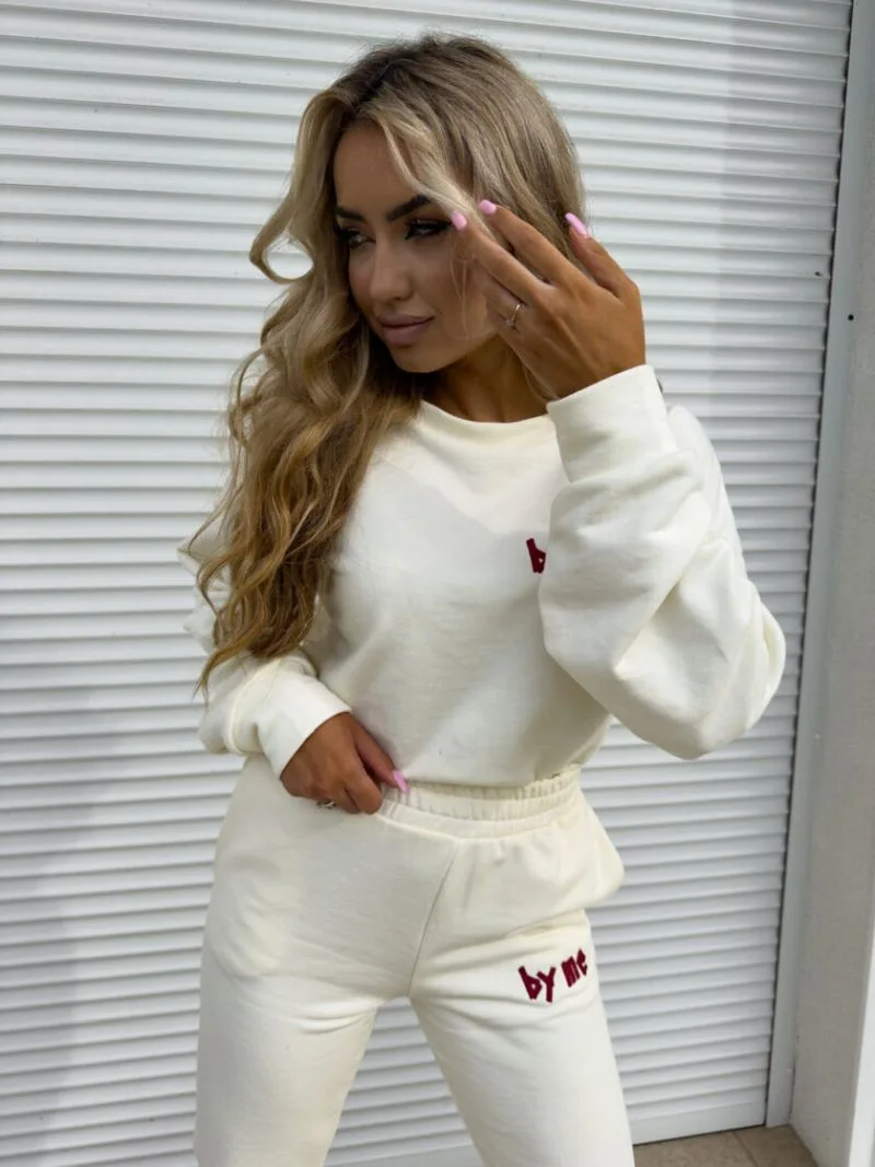 komplet dresowy kokosowy avenue