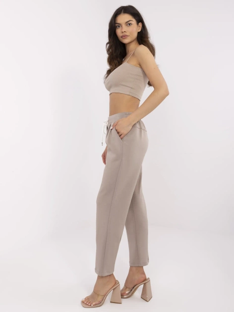 spodnie dresowe ciemnobeżowe italy moda