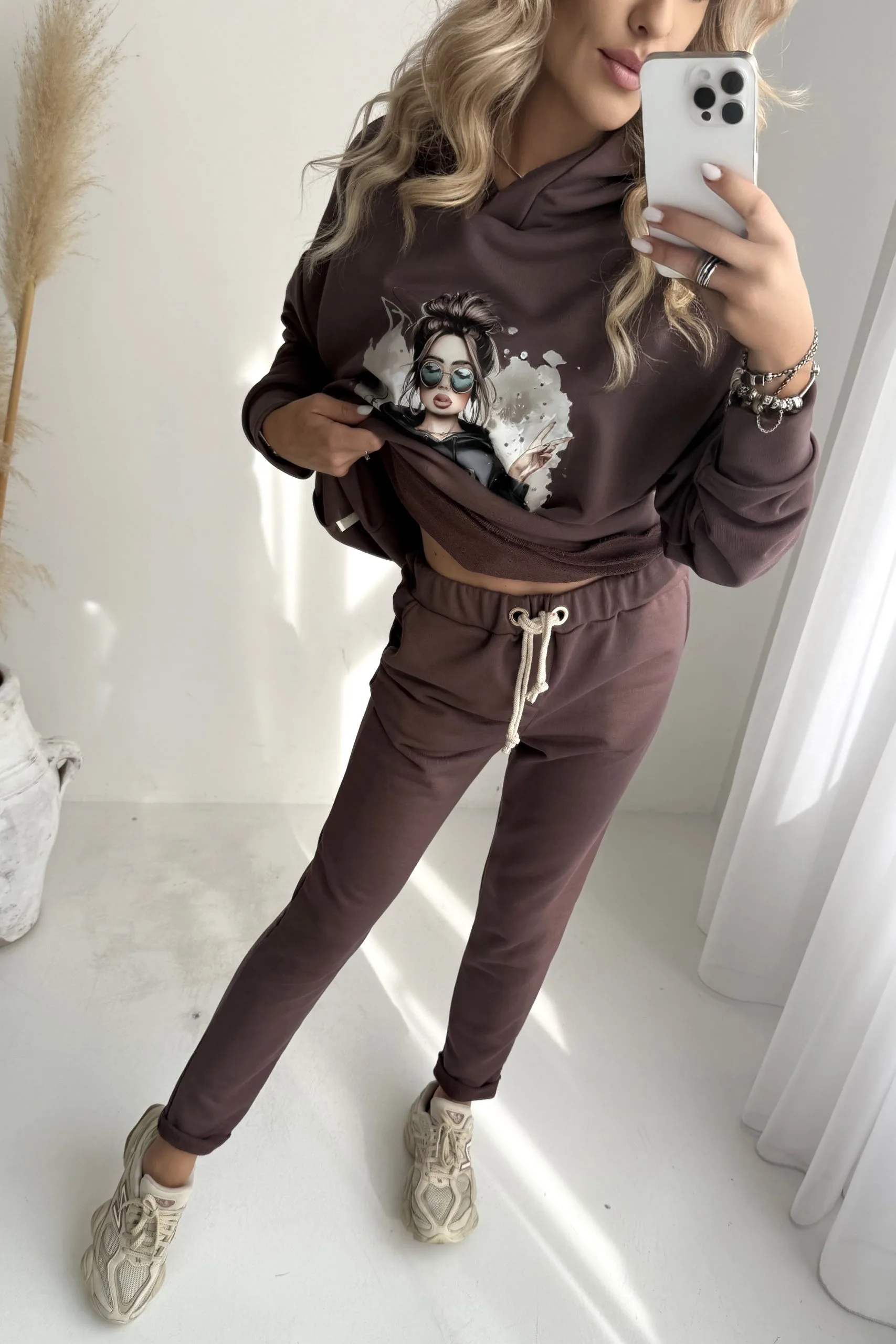 spodnie dresowe czekoladowe calm