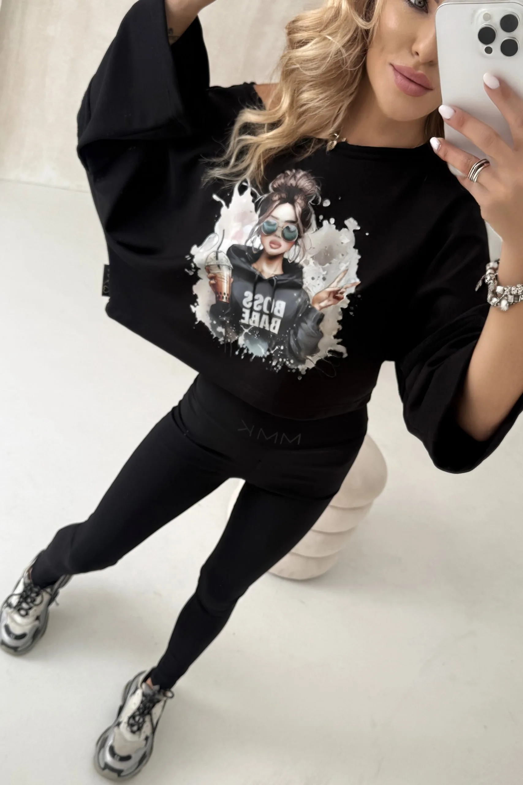 bluza z nadrukiem enjoy boss babe czarna