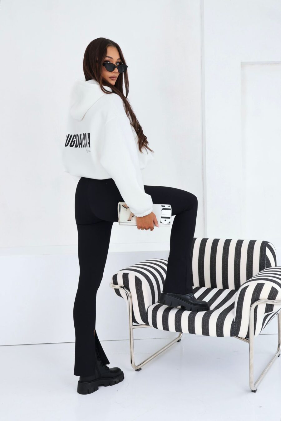 bluza z kapturem bugdalova ecru butik moda damska