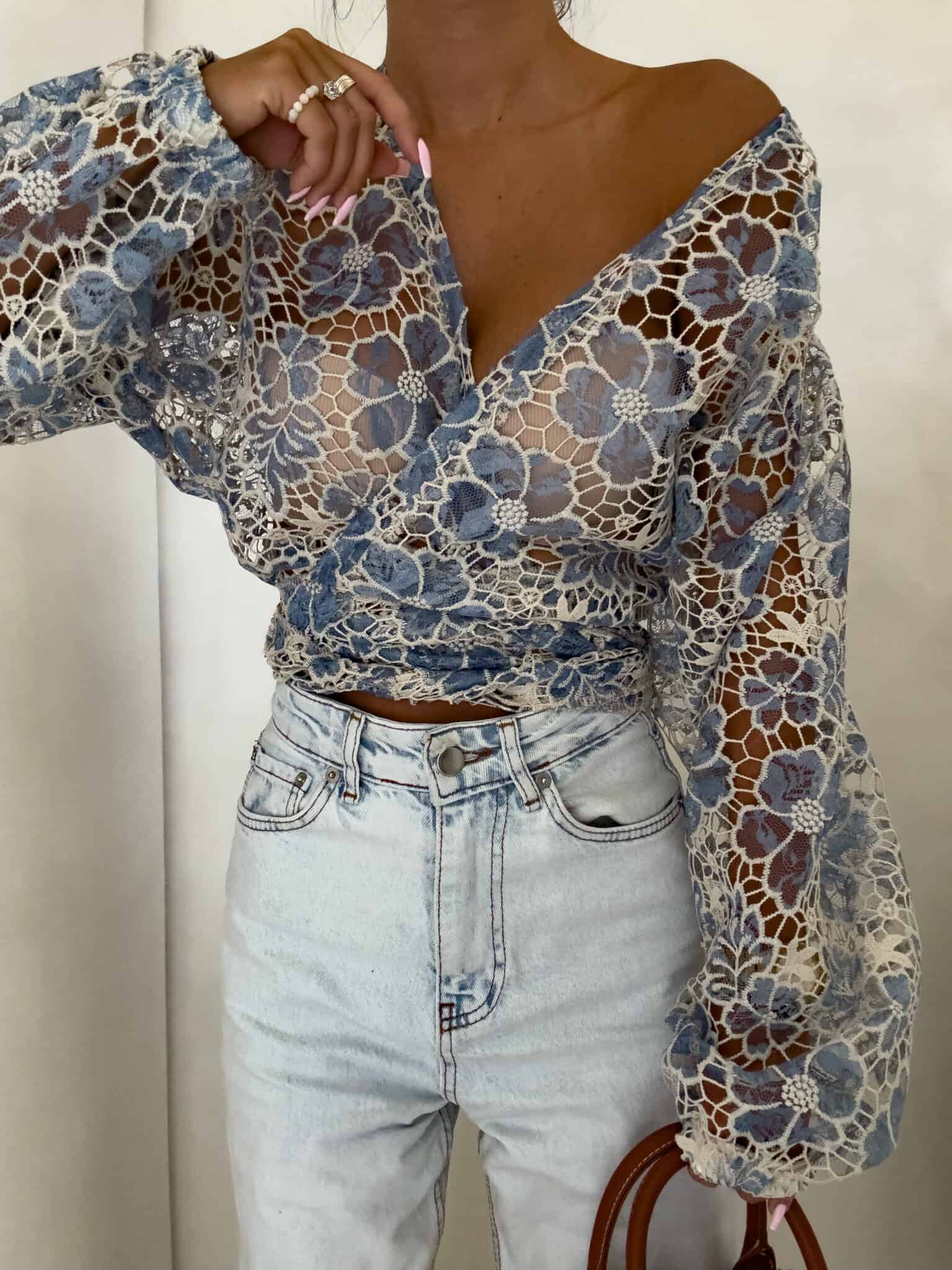 Bluzka kimono ażurowa - niebieska - obrazek 4