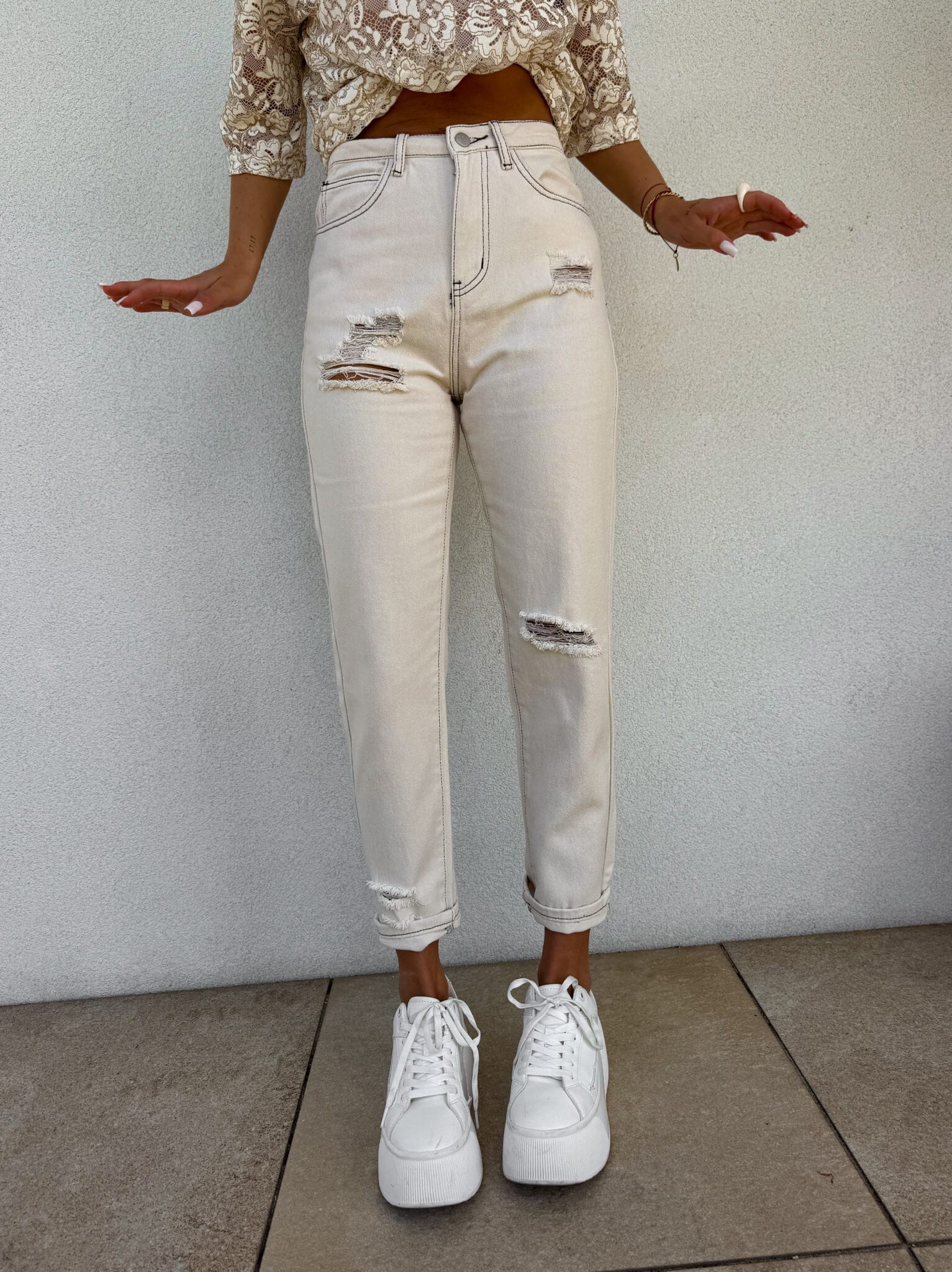 Jeansy mom fit By Me Premium - beżowe - obrazek 6